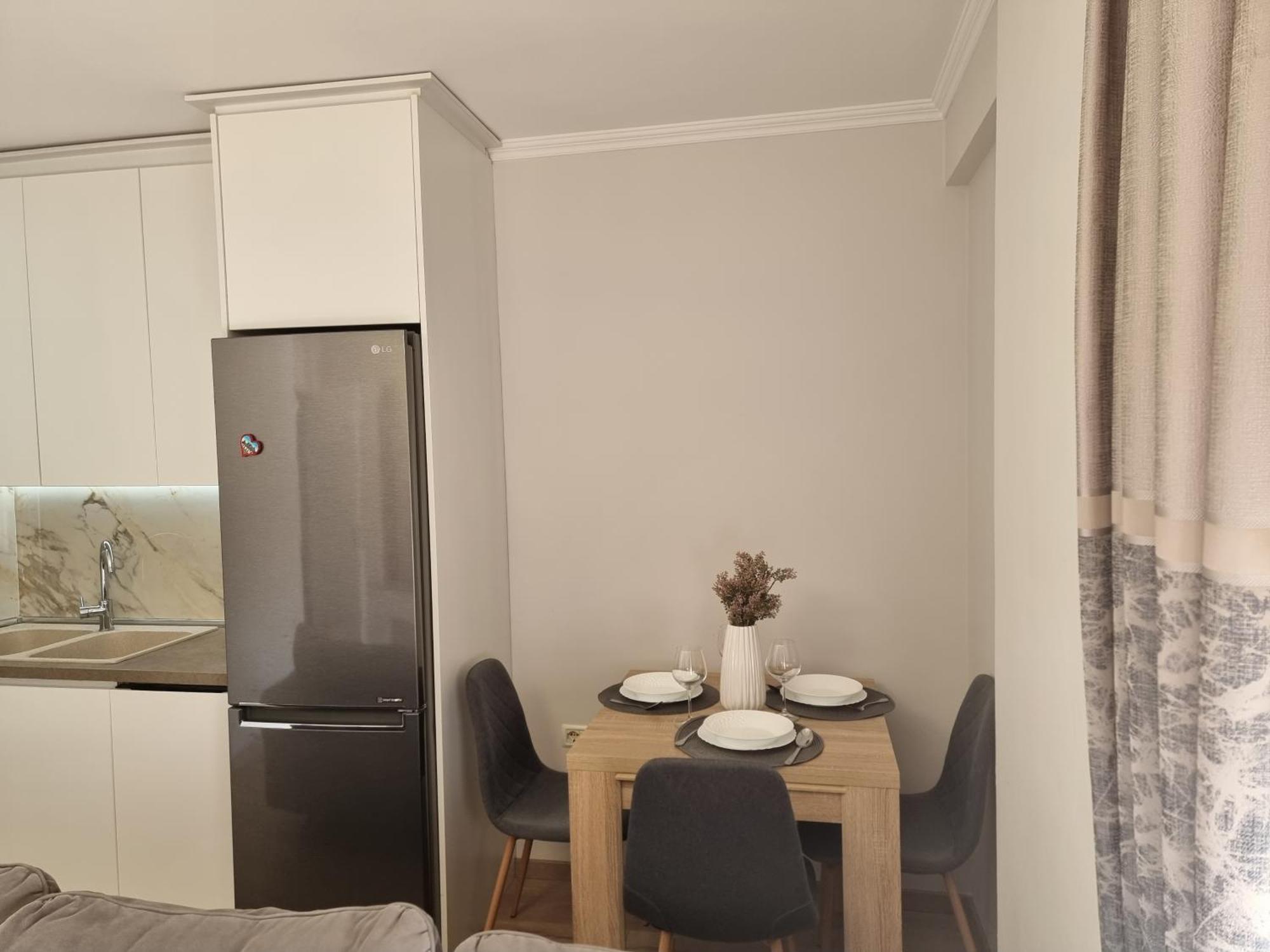 Hera'S Home Tirana Exterior photo